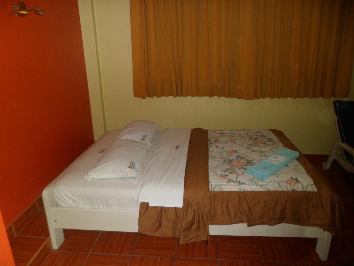 Hotel Humboldt Chiclayo Bagian luar foto