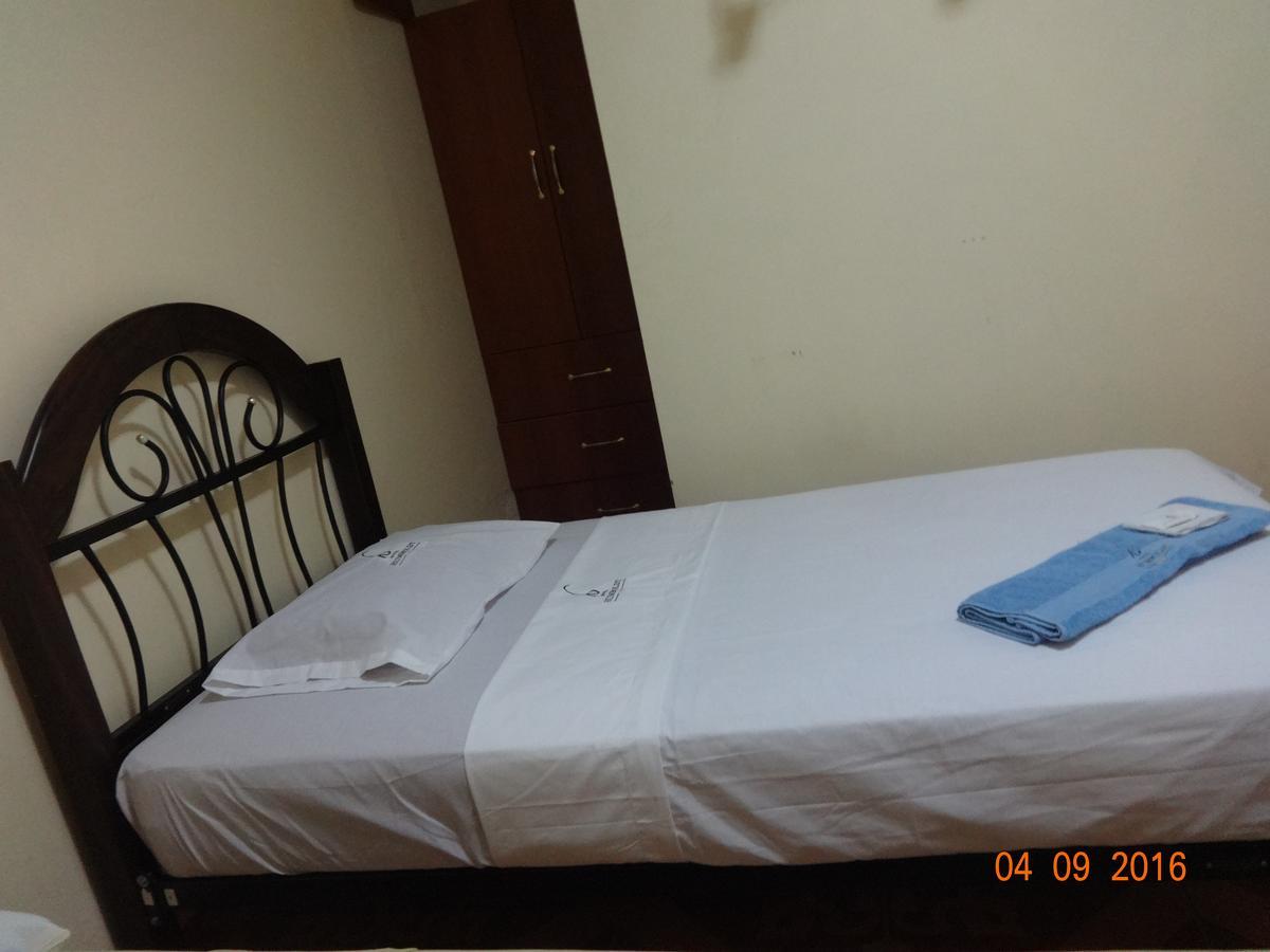 Hotel Humboldt Chiclayo Bagian luar foto